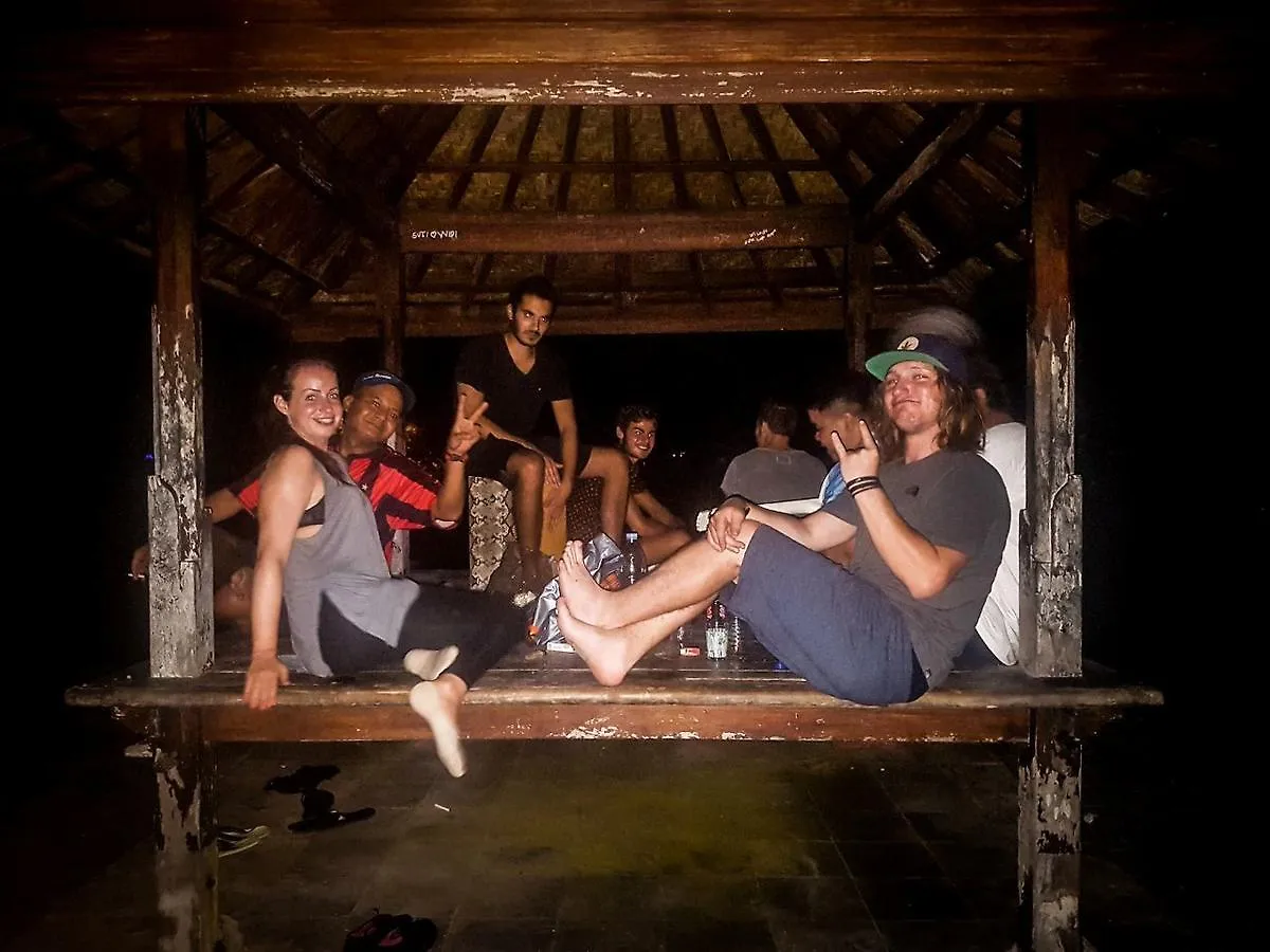 Hostel Sunrise Backpacker Nusa Dua